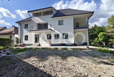 Casă individuală cu 8 camere cu Canalizare în Cisnădioara - 10