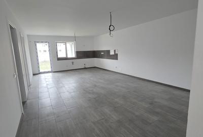 Casă cu 4 camere în Nojorid - 3