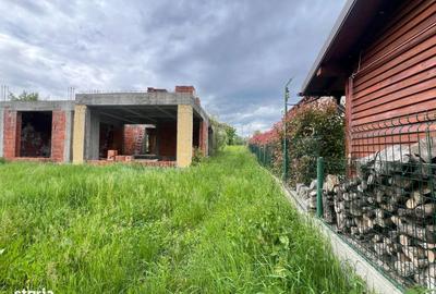 Casă cu 4 camere în Central