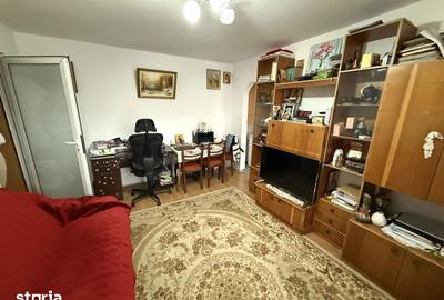 Apartament cu 3 camere semidecomandat în Păcurari - 2