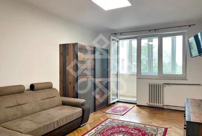 Apartament cu 2 camere semidecomandat în Rogerius