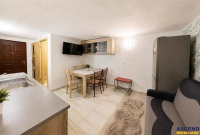 Casă cu 2 camere cu Teren 100 Mp în Central