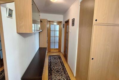 Apartament cu 2 camere decomandat în Ultracentral