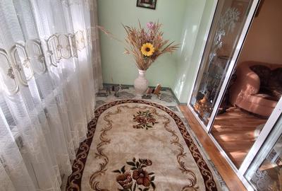 Apartament cu 2 camere decomandat în Micro 13 - 5