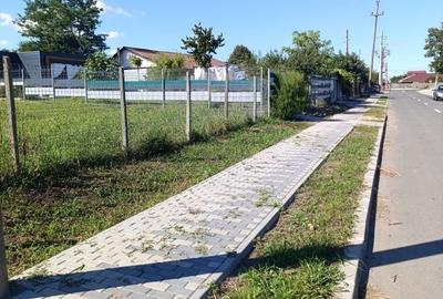 Teren de 800 mp, în 23 August