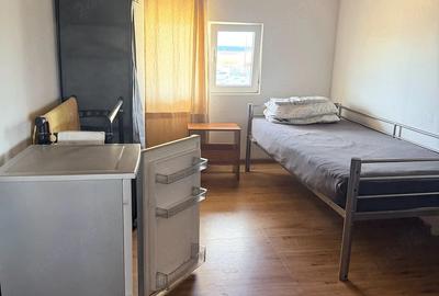 Casă cu 4 camere cu Teren 2300 Mp în Torontalului