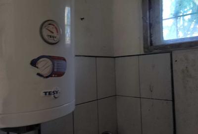 Casă cu 4 camere în Mocrea