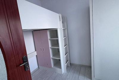Apartament cu 3 camere semidecomandat în 9 Mai - 3