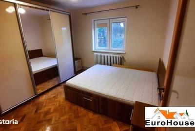 Apartament cu 3 camere decomandat în Cetate - 2