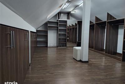 Casă cu 5 camere cu Teren 610 Mp în Moșnița Nouă