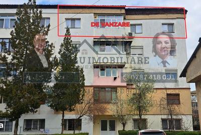 Apartament cu 3 camere decomandat în Central - 2