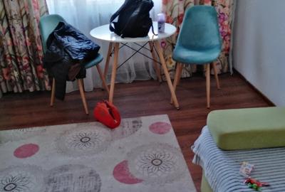 Apartament cu 3 camere decomandat în Exterior Vest - 4