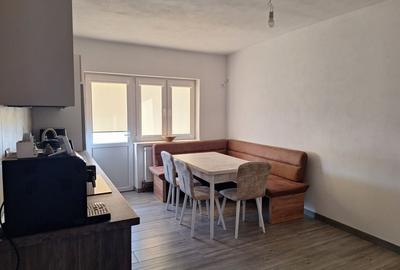 Apartament cu 2 camere decomandat în Central - 3