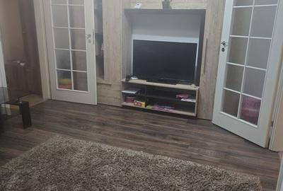 Apartament cu 2 camere semidecomandat în Calea București - 1