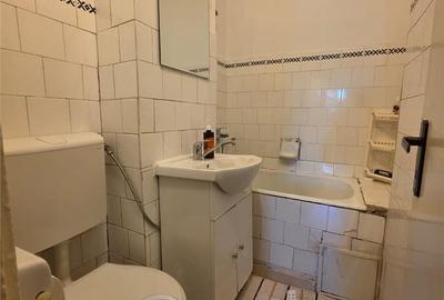 Apartament cu 3 camere decomandat în Alexandru cel Bun - 3