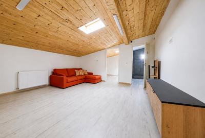Apartament cu 2 camere semidecomandat, mobilat în Central - 1