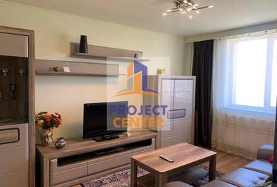 Apartament cu 3 camere decomandat, mobilat în Ultracentral