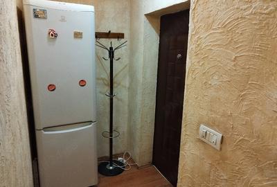Apartament cu 2 camere decomandat în UTA