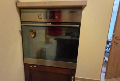 Apartament cu 4 camere decomandat, mobilat în Ștefan cel Mare - 15