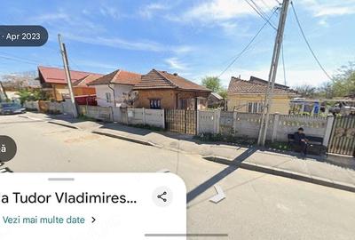 Casă cu 2 camere cu Teren 500 Mp în Central