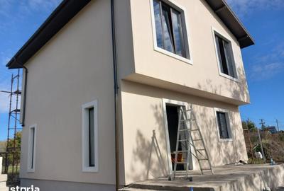 Casă cu 5 camere cu Teren 500 Mp în Frumușani - 3