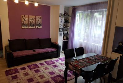Apartament cu 2 camere semidecomandat, mobilat în Gheorgheni