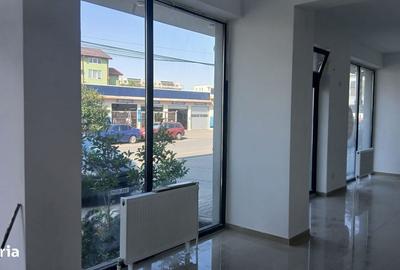 Spațiu comercial, de 52 mp, în Central