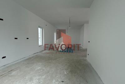 Duplex cu 3 camere cu Canalizare în Utvin - 3