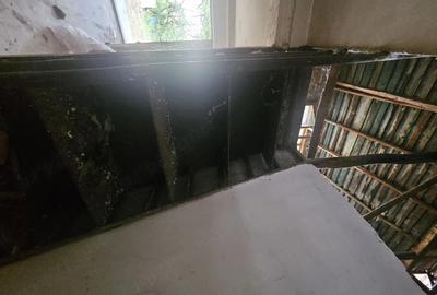 Casă cu 4 camere cu Teren 1486 Mp în Central - 4