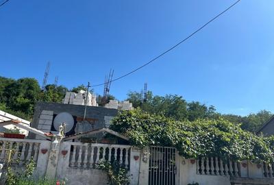 Casă cu 4 camere în Ciurari