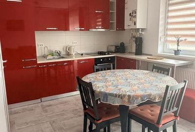 Apartament cu 3 camere decomandat în Primăverii - 3