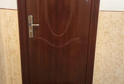 Apartament cu 3 camere decomandat în Rădăuți