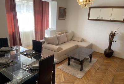 Apartament cu 4 camere decomandat în Ultracentral