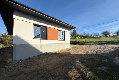 Casă individuală cu 4 camere cu Canalizare în Tăuții de Sus - 7