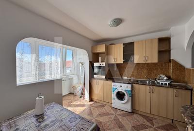 Apartament cu 2 camere decomandat, mobilat în Ștrand