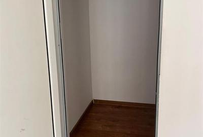 Birou, de 106 mp, în Central - 8