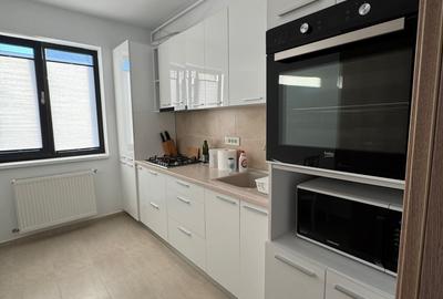 Apartament cu 2 camere decomandat în Drumul Taberei