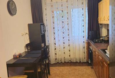 Apartament cu 2 camere semidecomandat în Sebastian