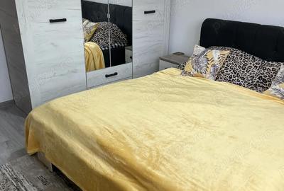 Apartament cu 3 camere semidecomandat în Central - 3