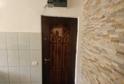 Apartament cu 2 camere nedecomandat în Central