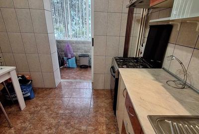 Apartament cu 3 camere decomandat în Central - 1