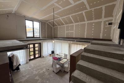 Casă individuală cu 6 camere cu Canalizare în Central - 16