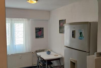 Apartament cu 3 camere în Iancului