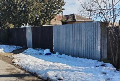 Teren de 1400 mp, în Petrăchioaia - 2
