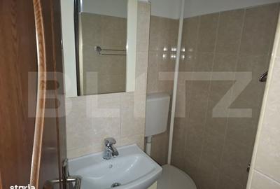 Apartament cu 3 camere decomandat în Micro 9 - 3