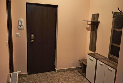 Apartament cu 2 camere semidecomandat în UTA