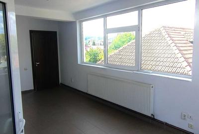 Casă cu 2 camere în Central - 6