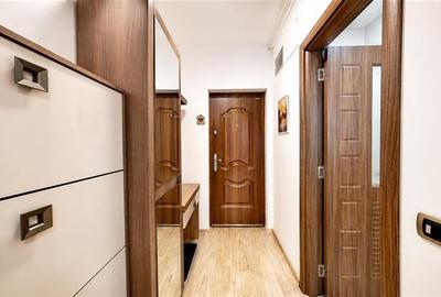 Apartament cu 2 camere decomandat, mobilat în Tractorul - 5