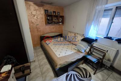 Casă cu 4 camere semidecomandat cu Canalizare în Viile Noi - 9