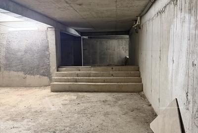 Apartament cu 4 camere decomandat în Central - 2